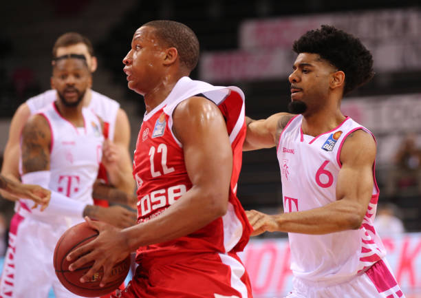 赛的门将并 赛的门将并